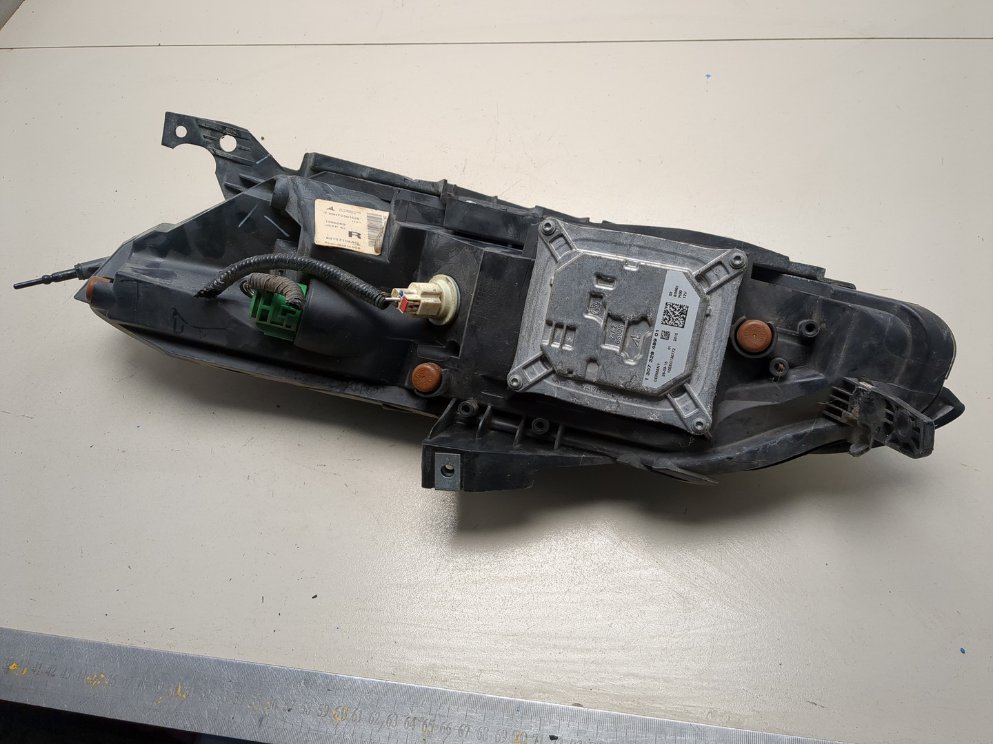 Фара дневного света правая (ходовые огни)