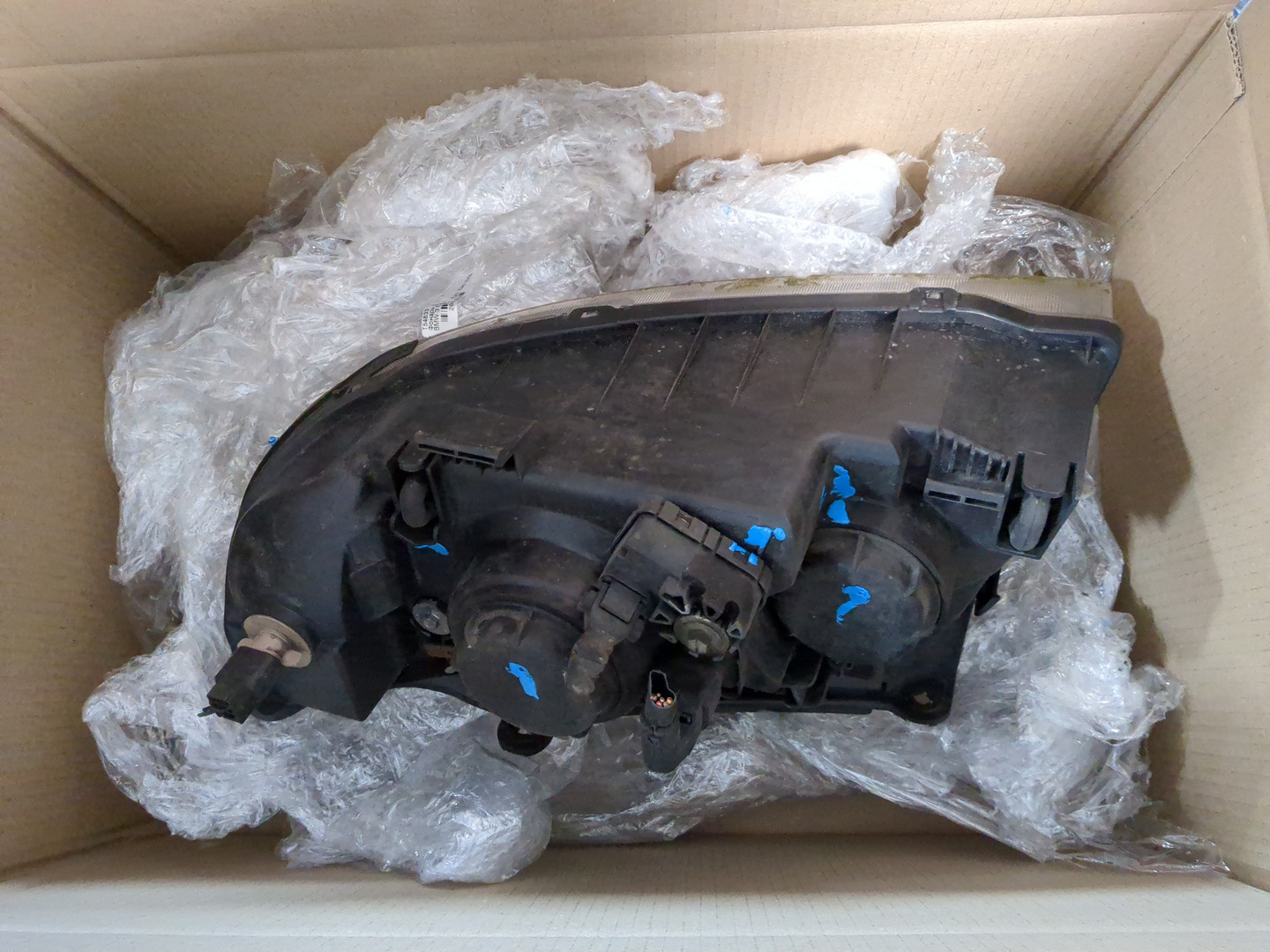 Фара правая