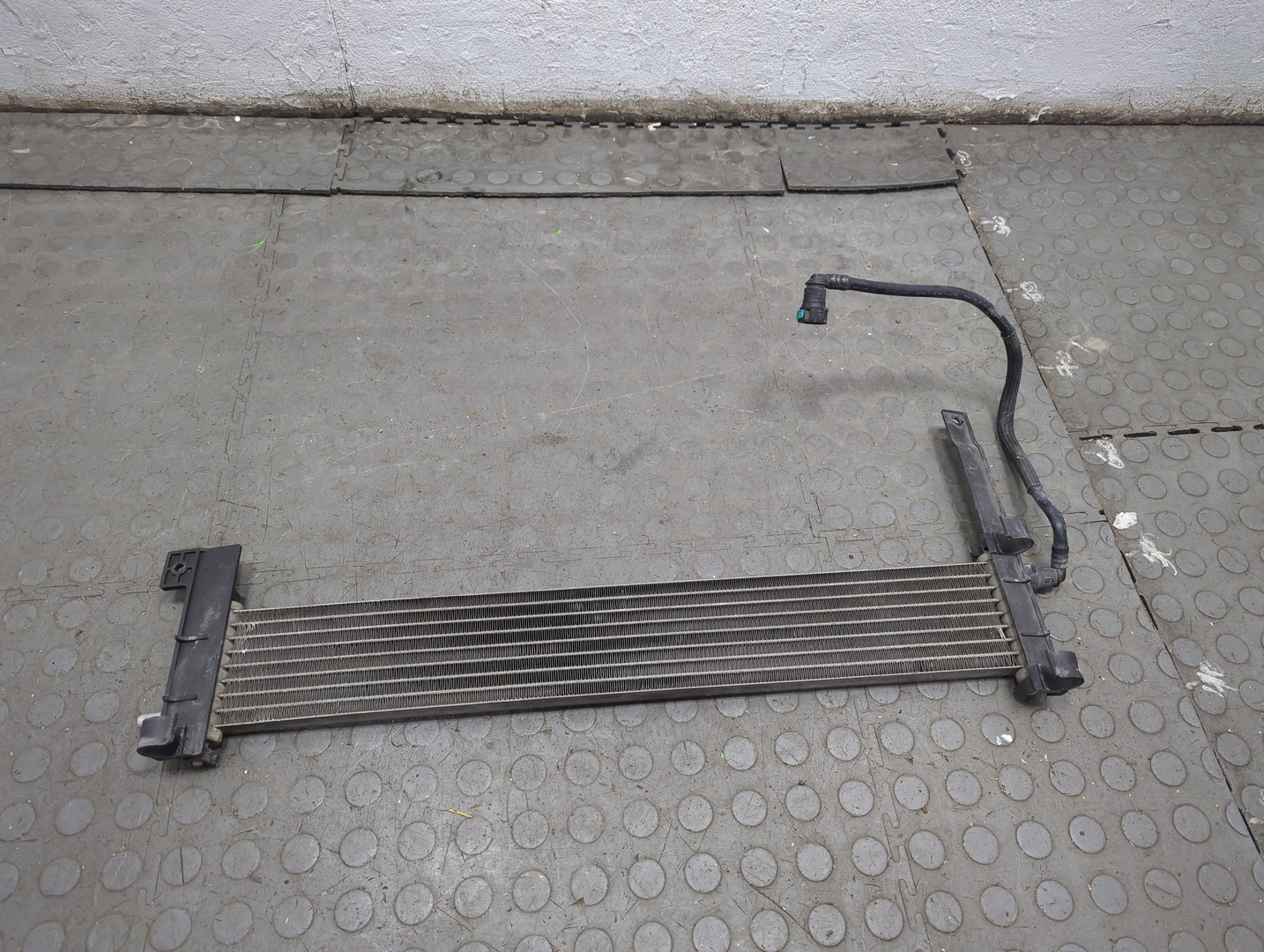 Радиатор охлаждения топлива