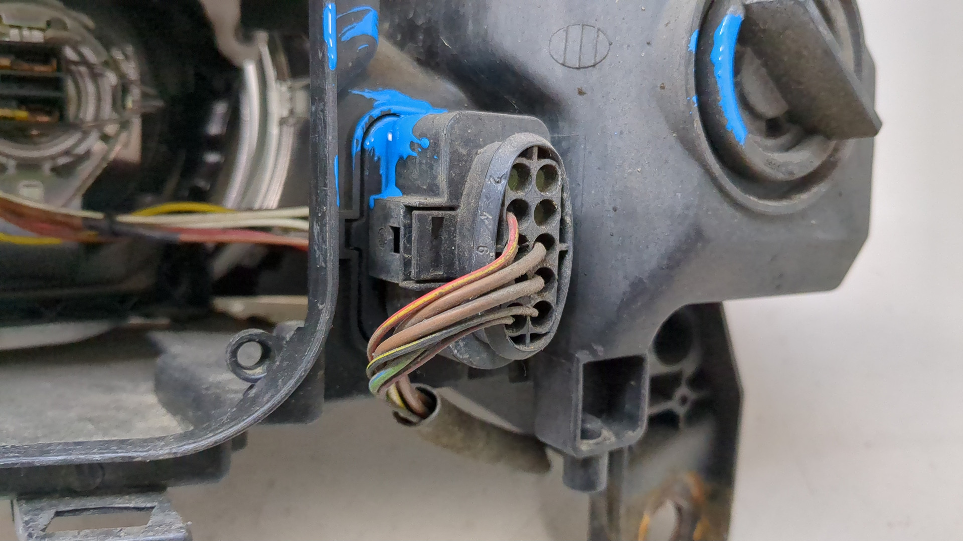 Фара правая