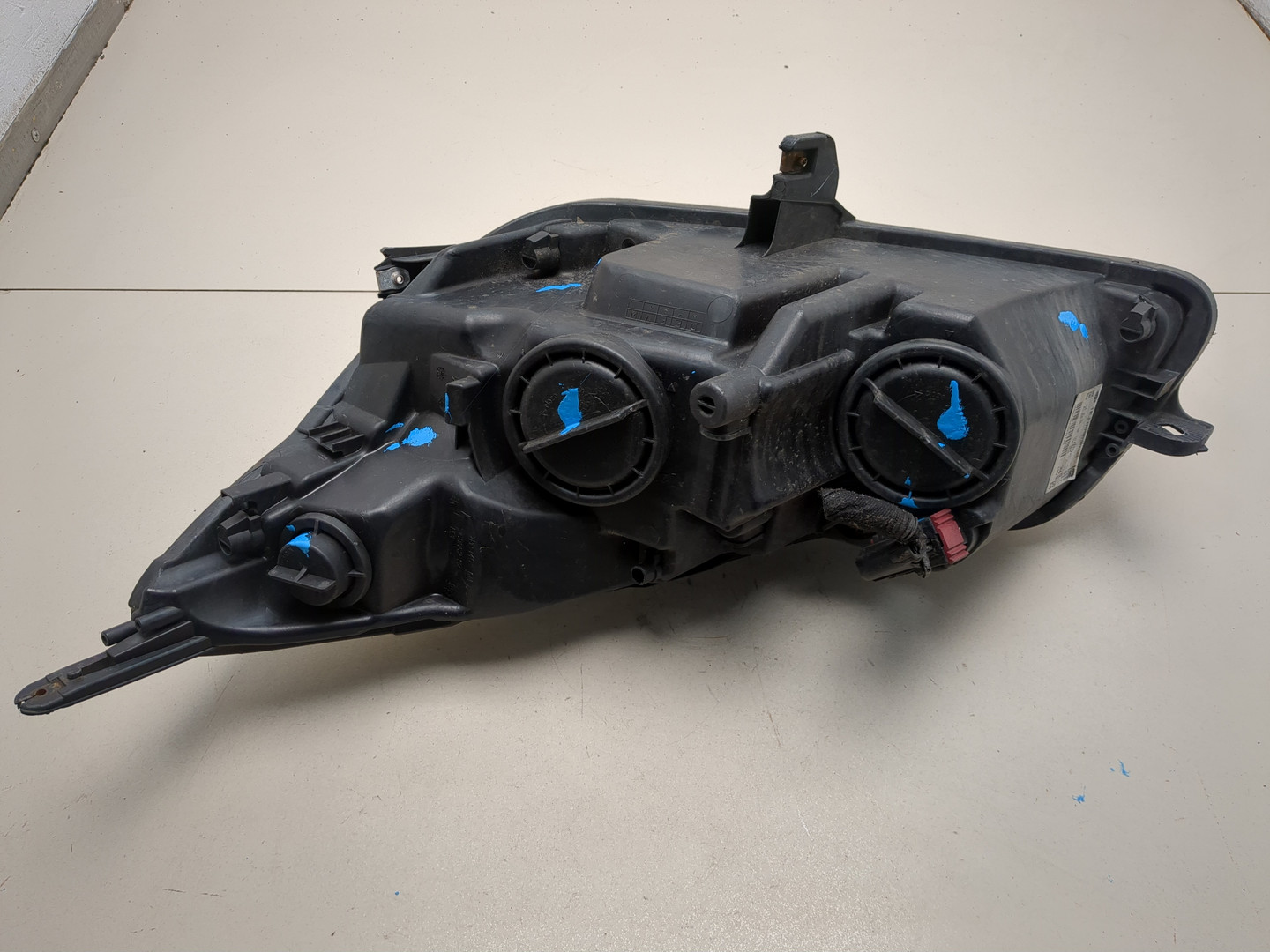 Фара правая