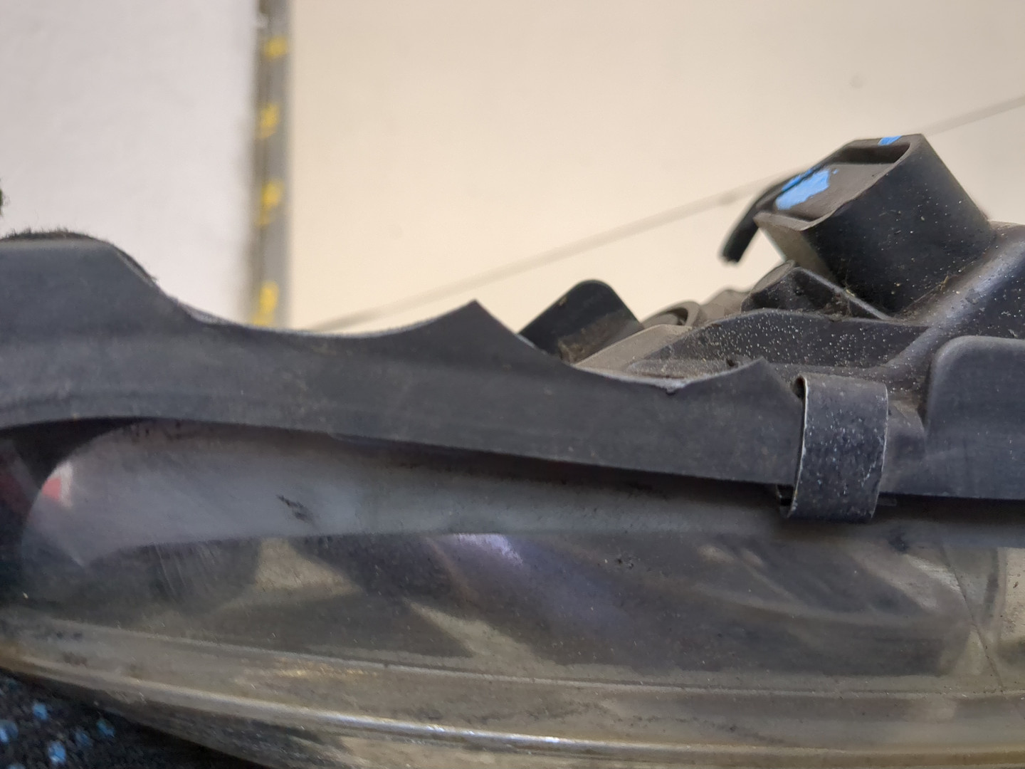 Фара правая