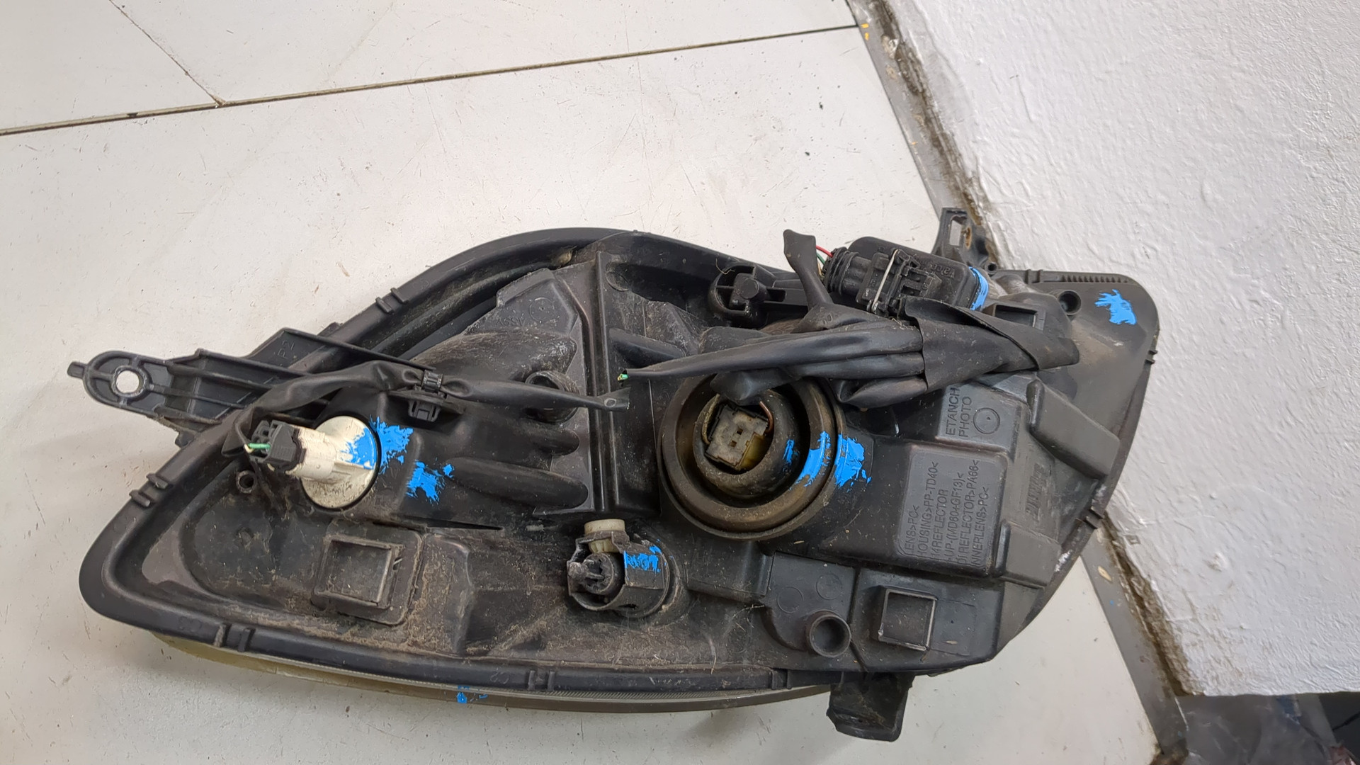 Фара правая