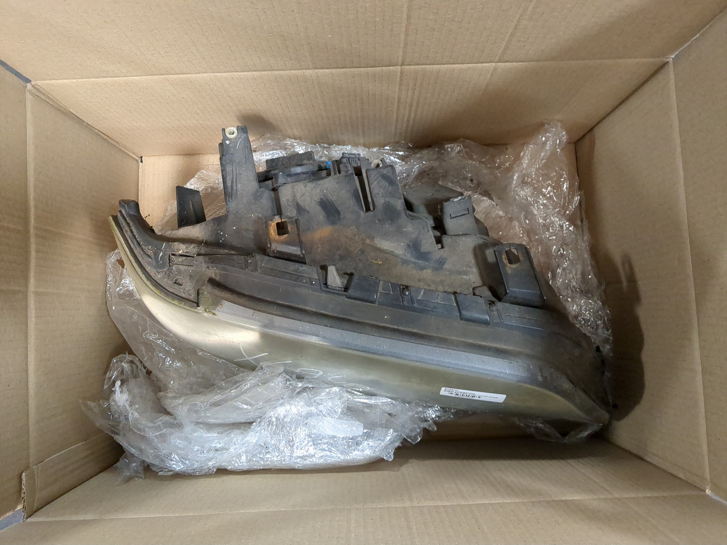 Фара правая