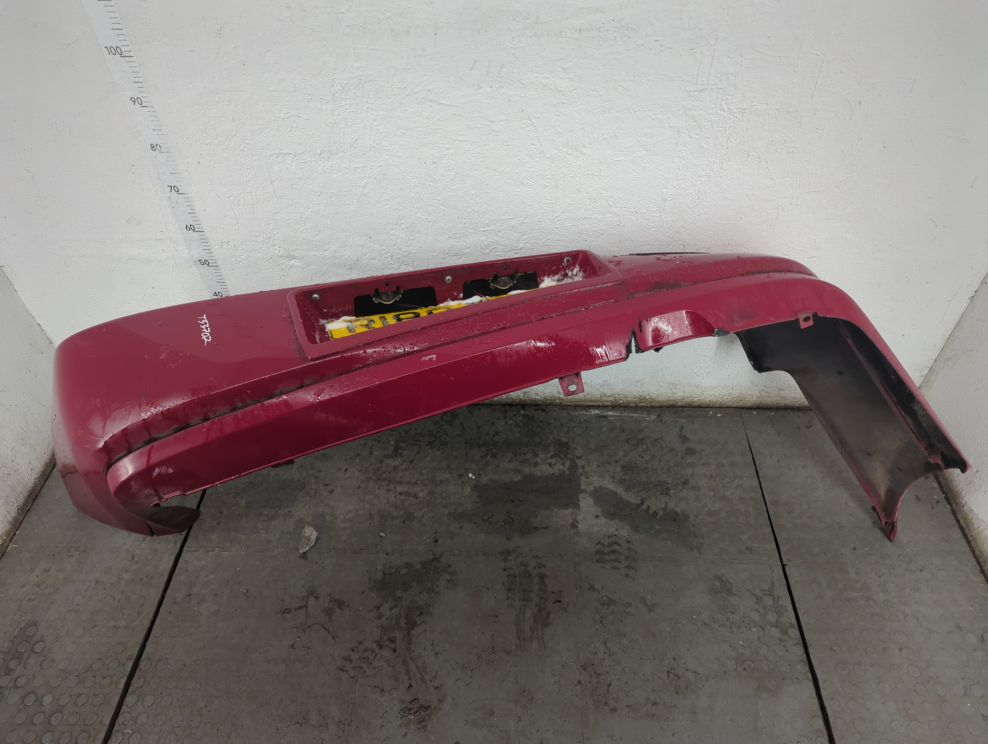 Бампер задний