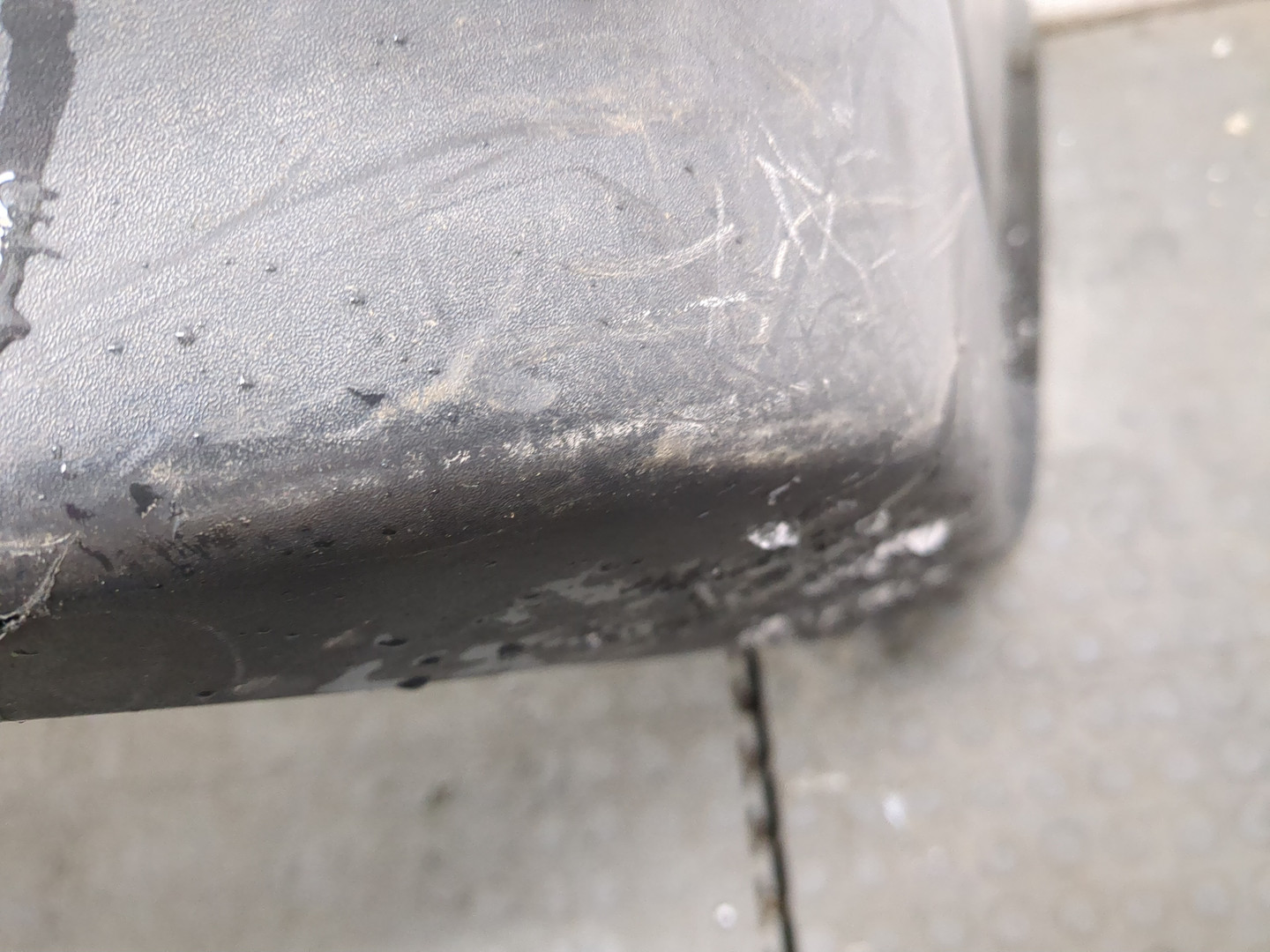 Бампер задний