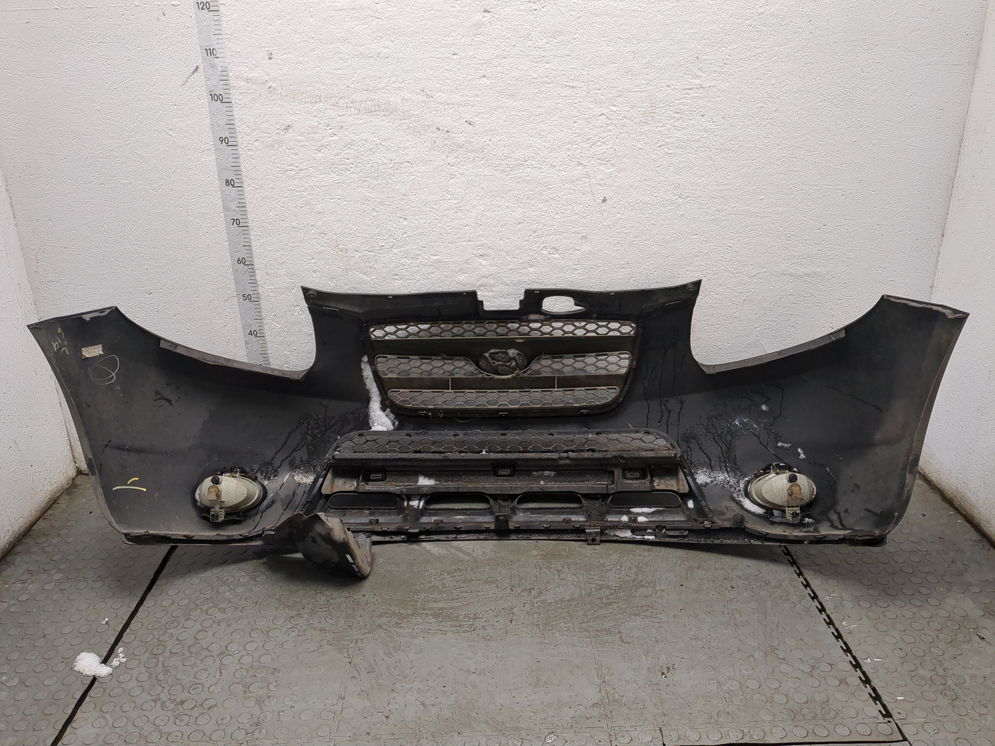 Бампер передний