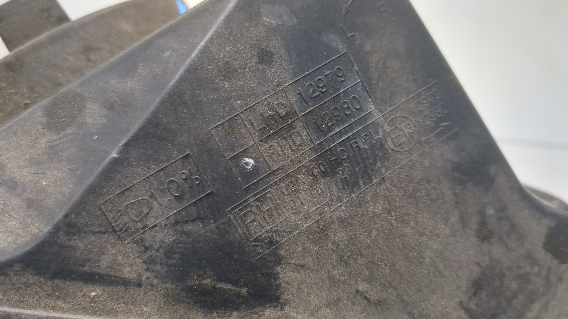 Фара правая