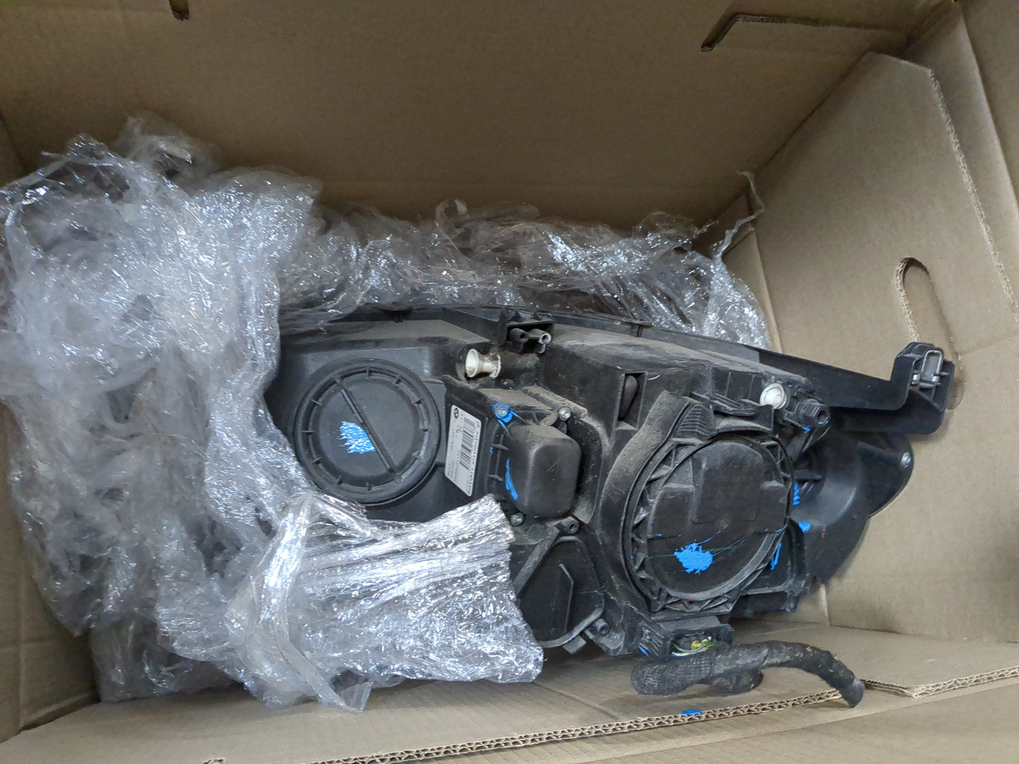 Фара правая