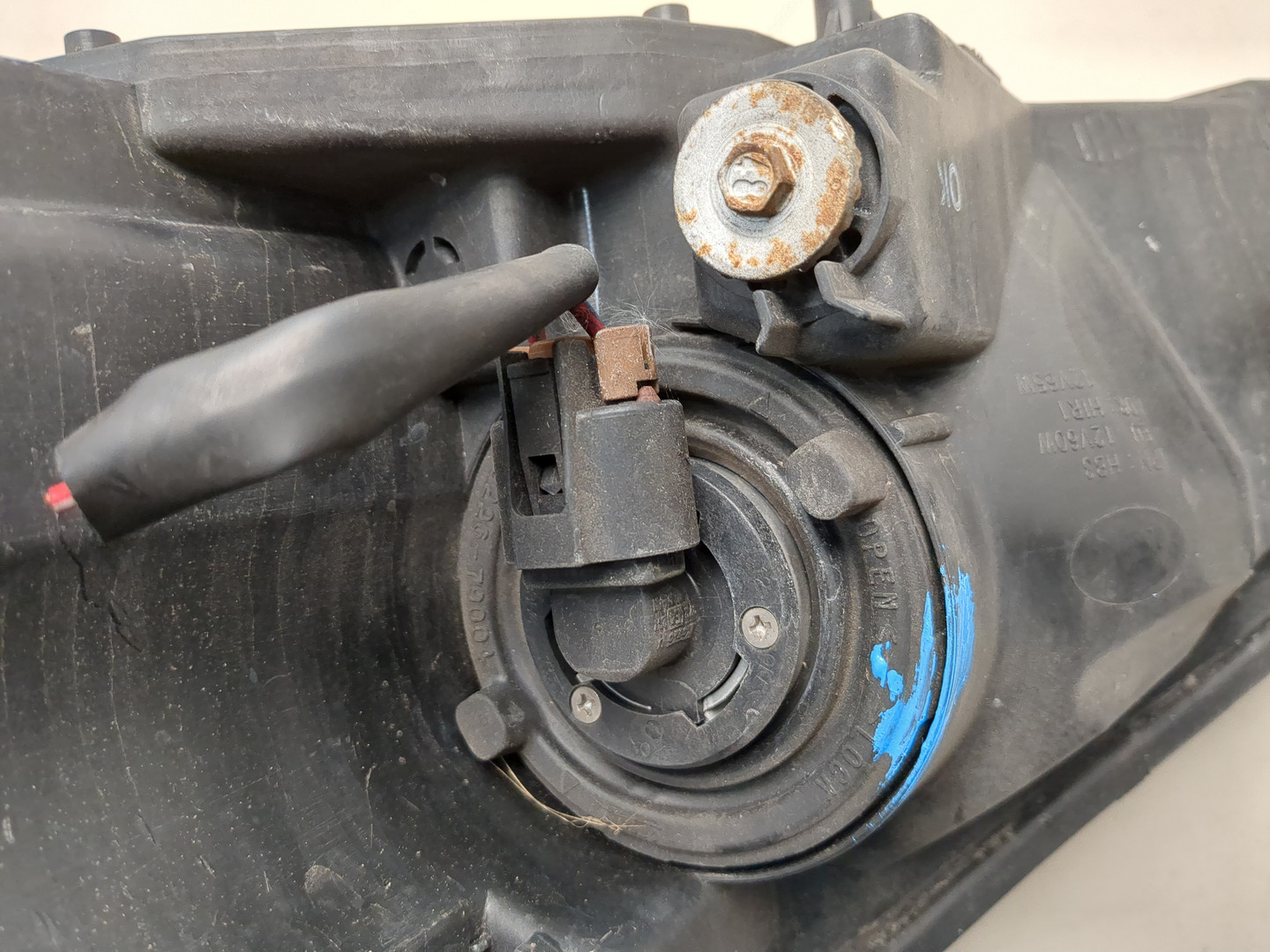 Фара правая