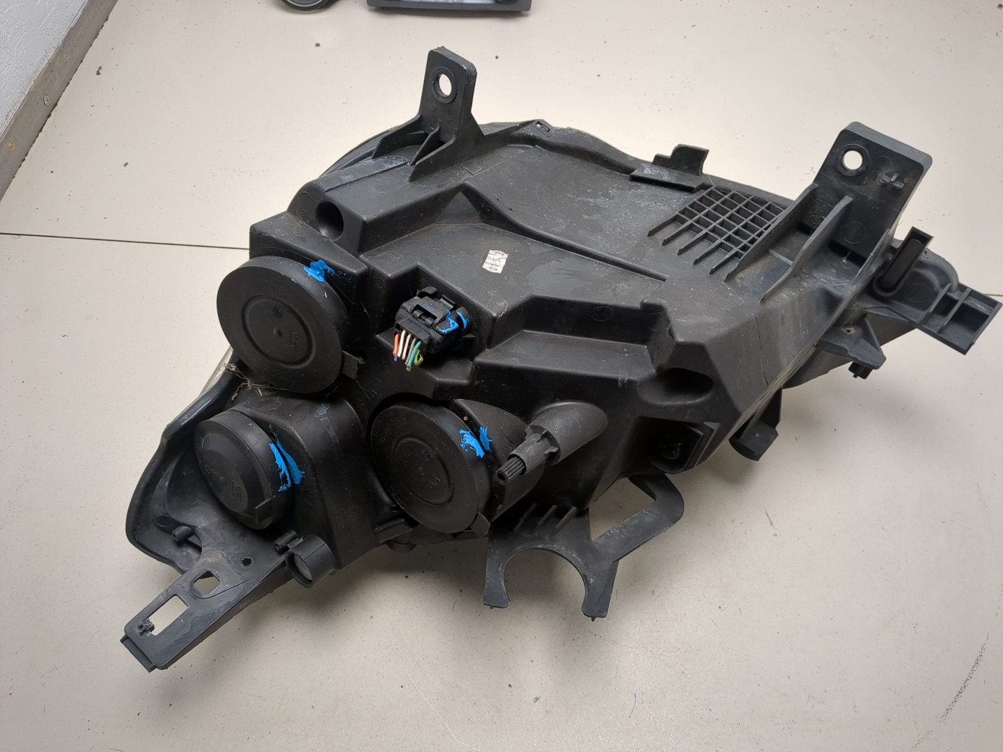 Фара правая