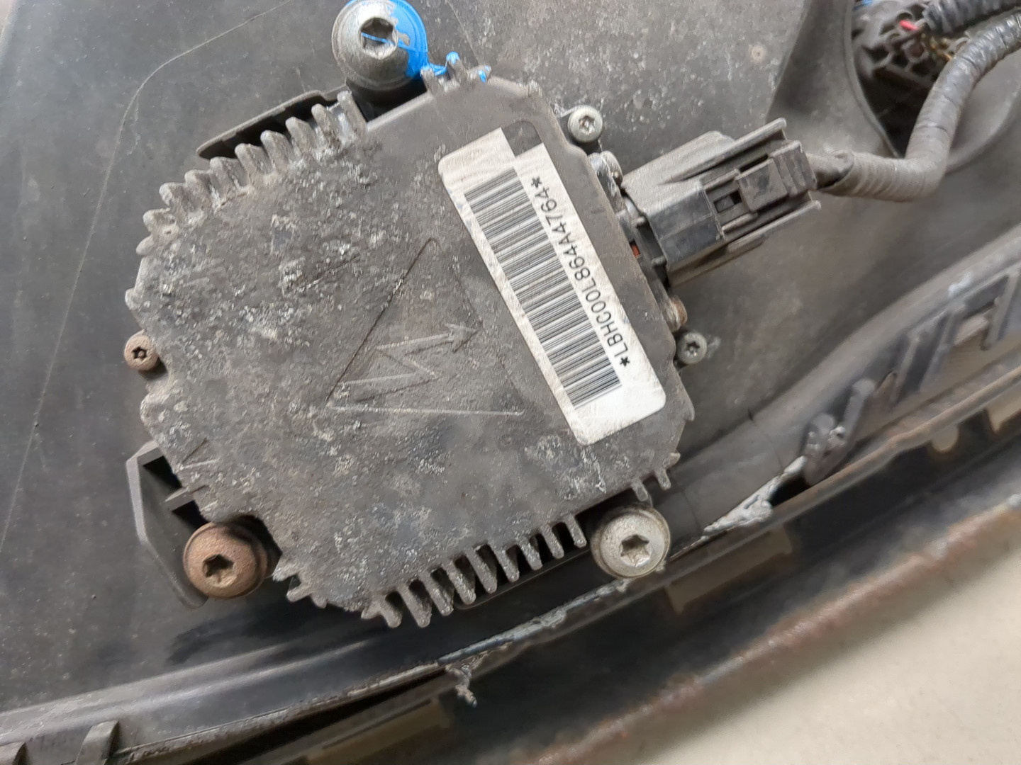 Фара правая