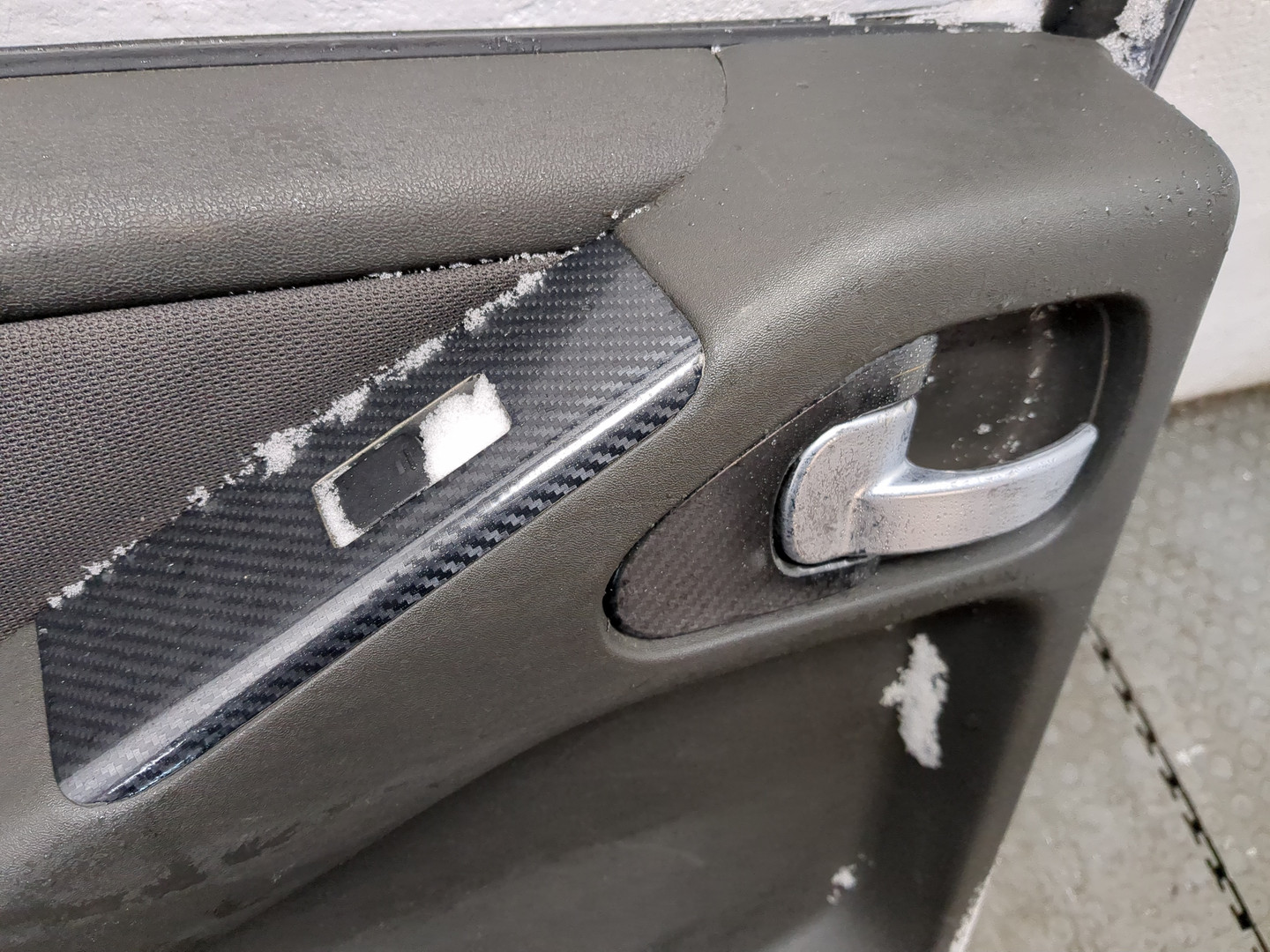 Дверь задняя левая