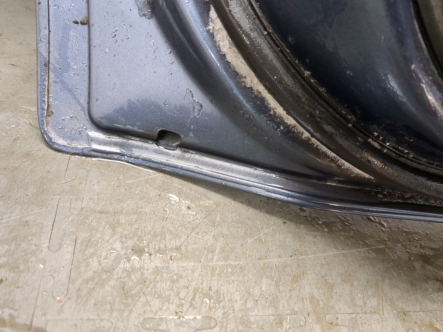 Дверь задняя левая