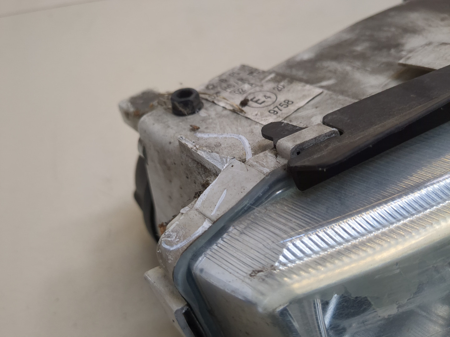 Фара правая