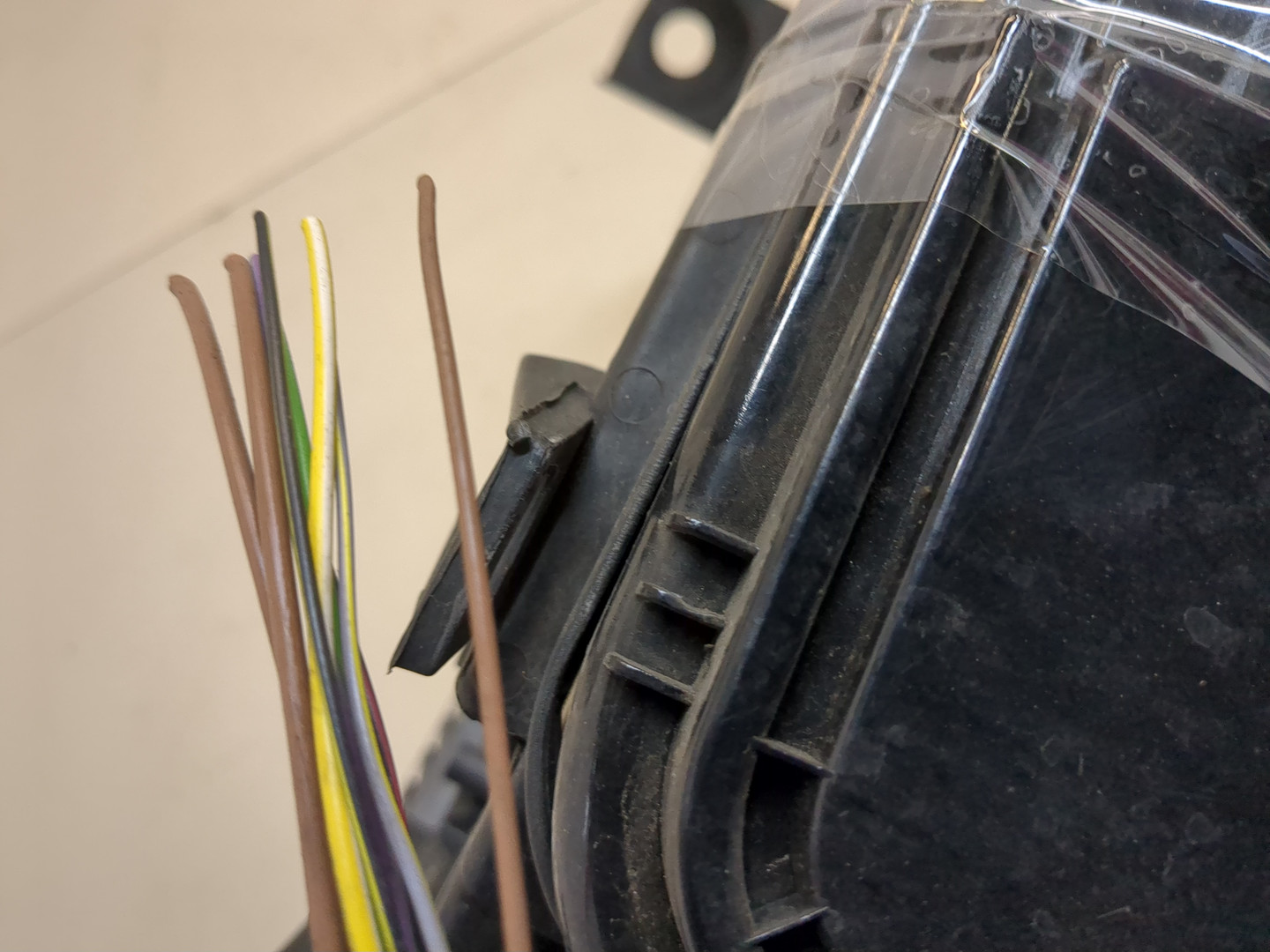 Фара правая