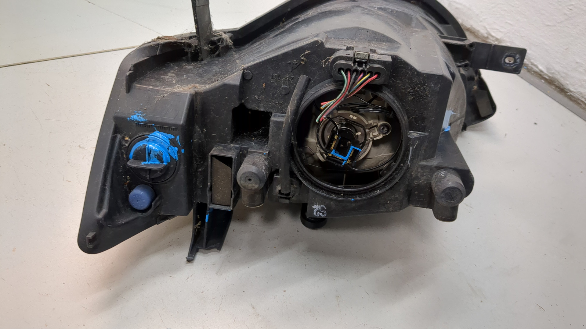 Фара правая