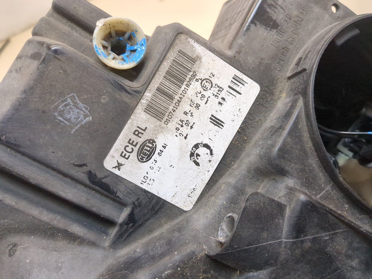 Фара правая