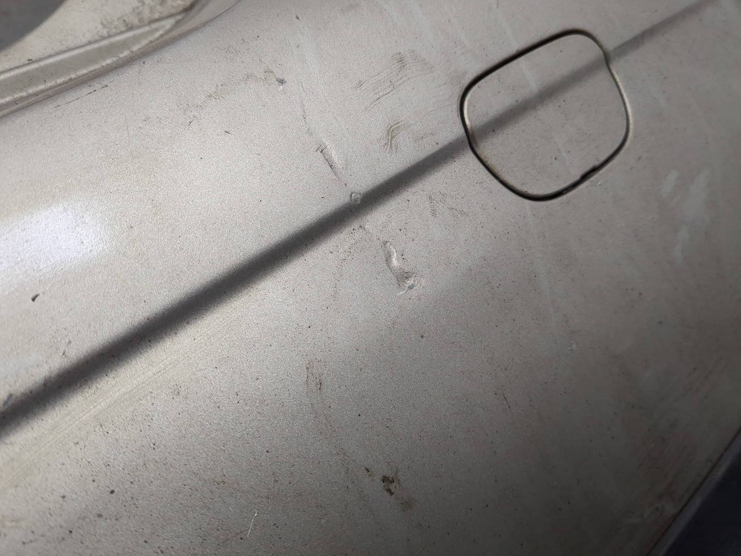 Бампер задний