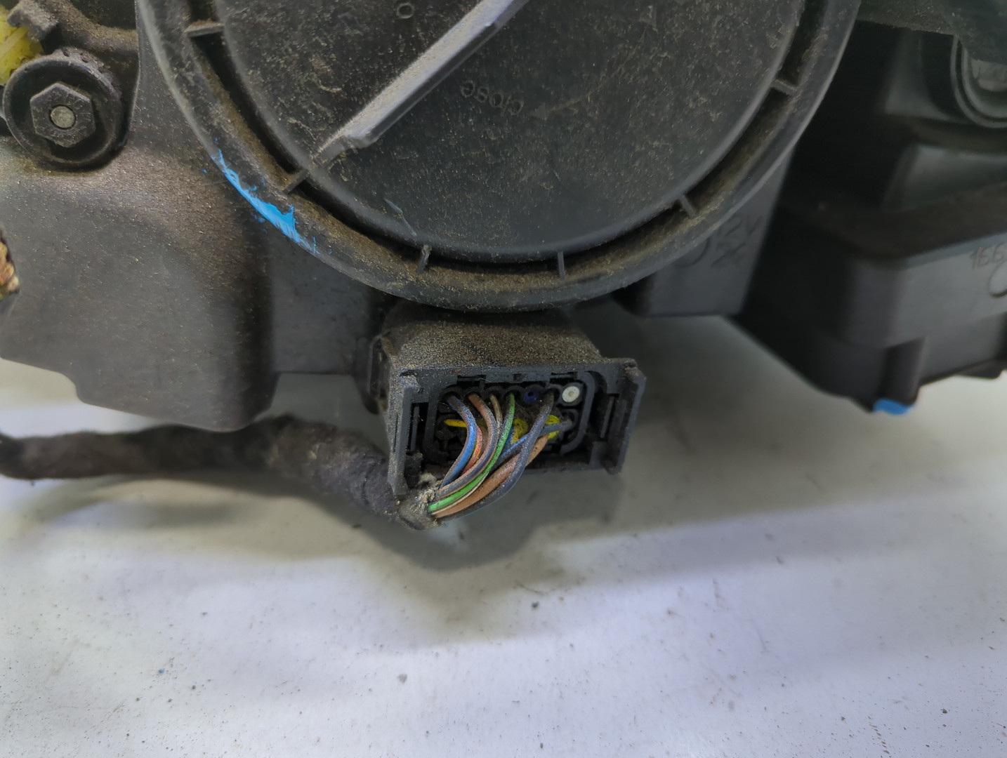 Фара правая