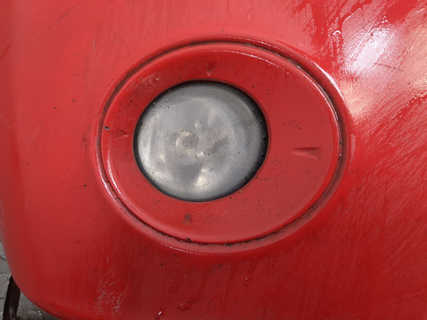 Бампер передний