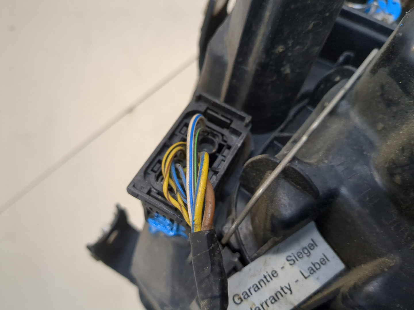 Фара правая