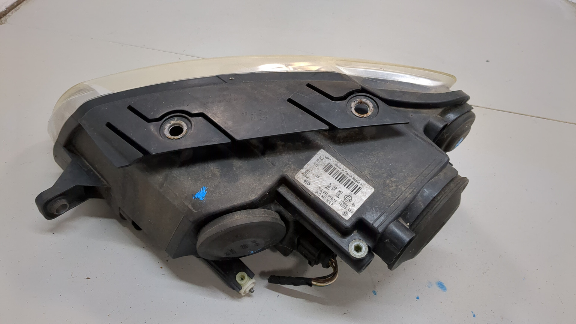 Фара правая