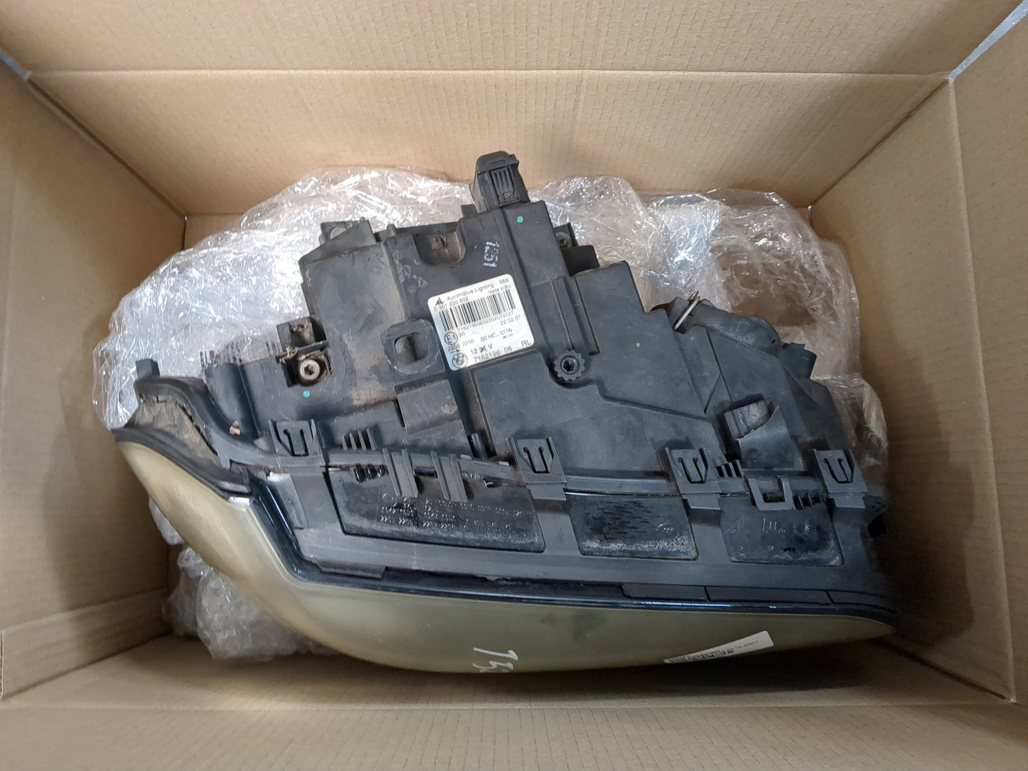 Фара правая