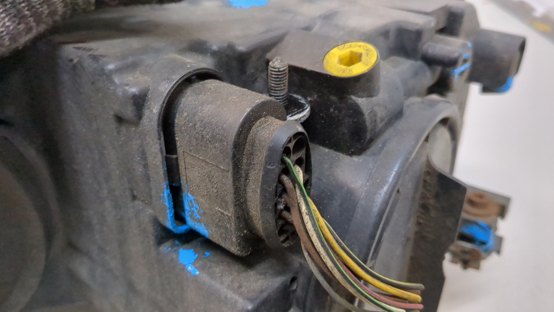 Фара правая