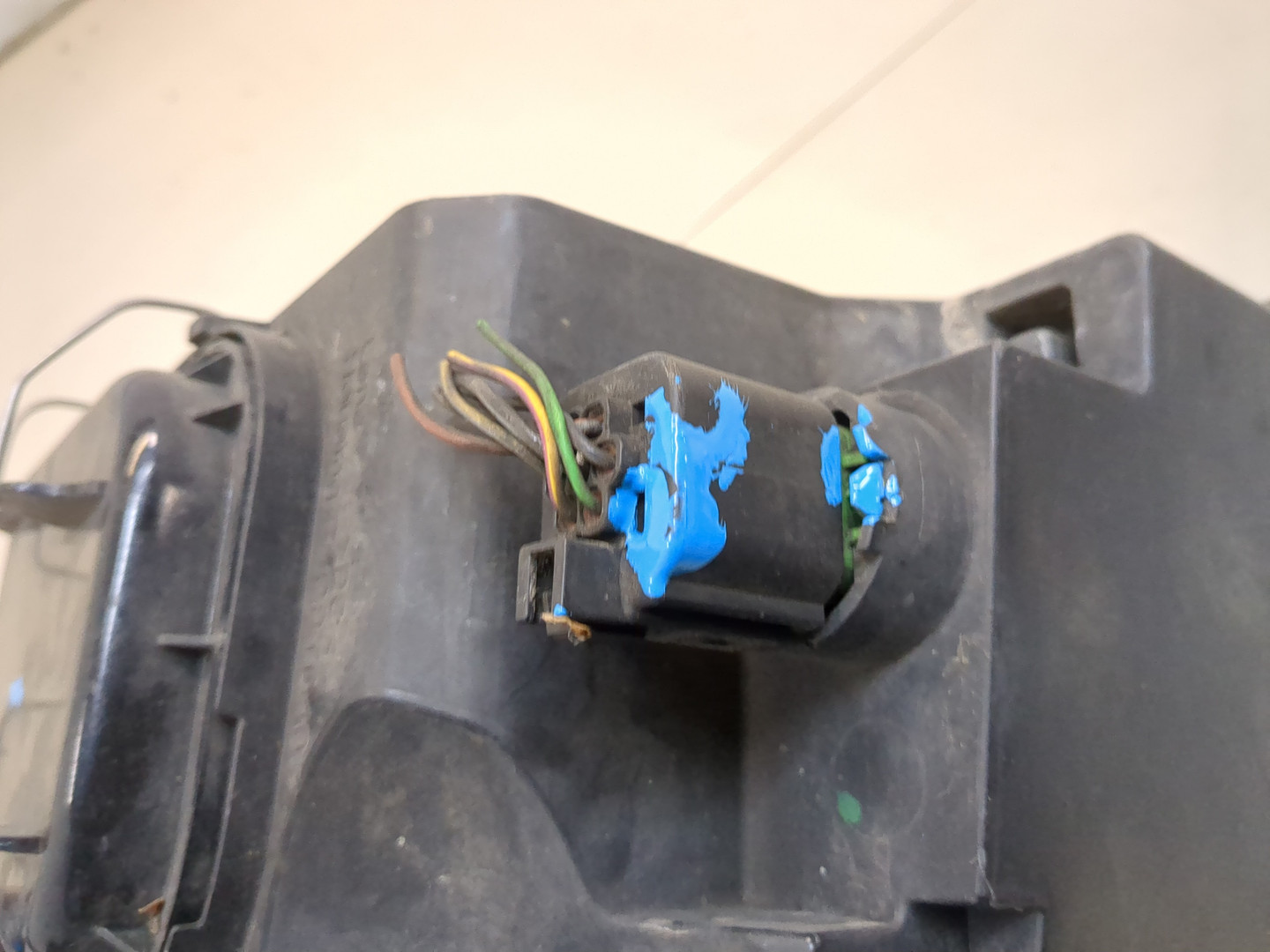 Фара правая