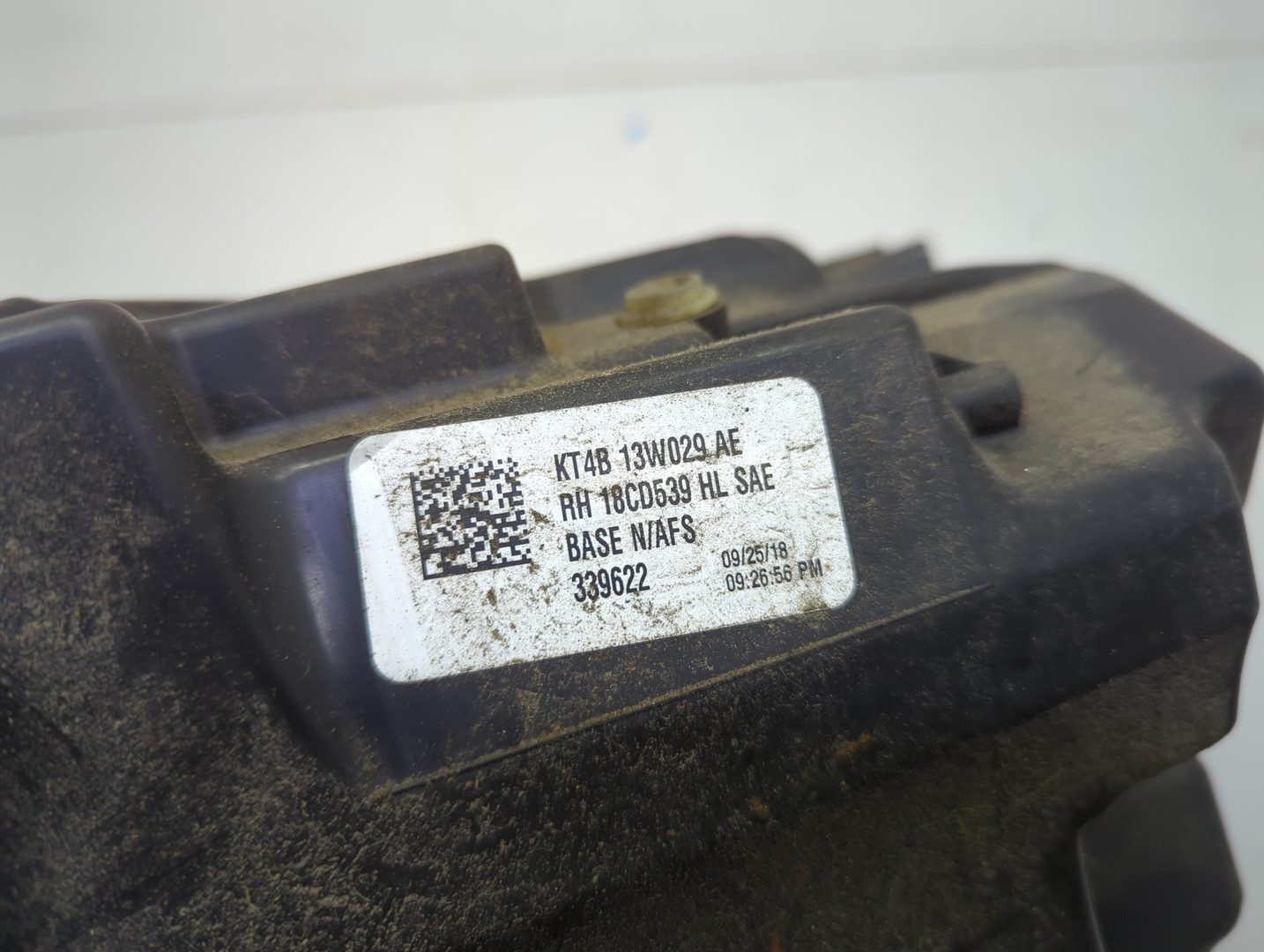 Фара правая