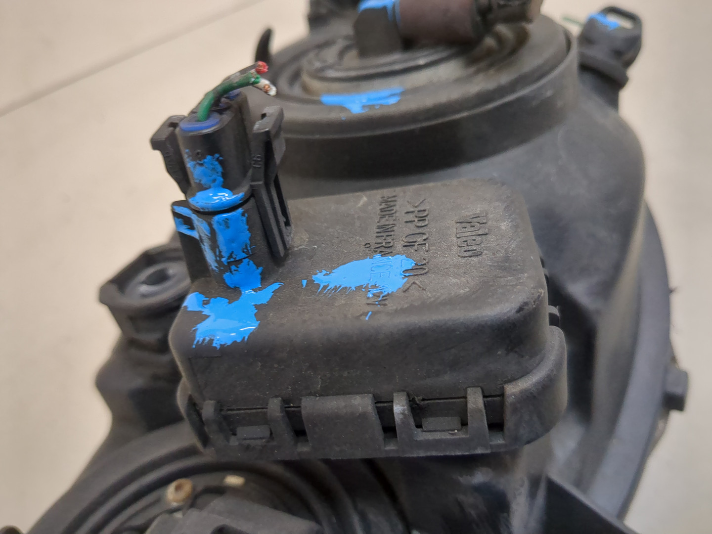 Фара правая