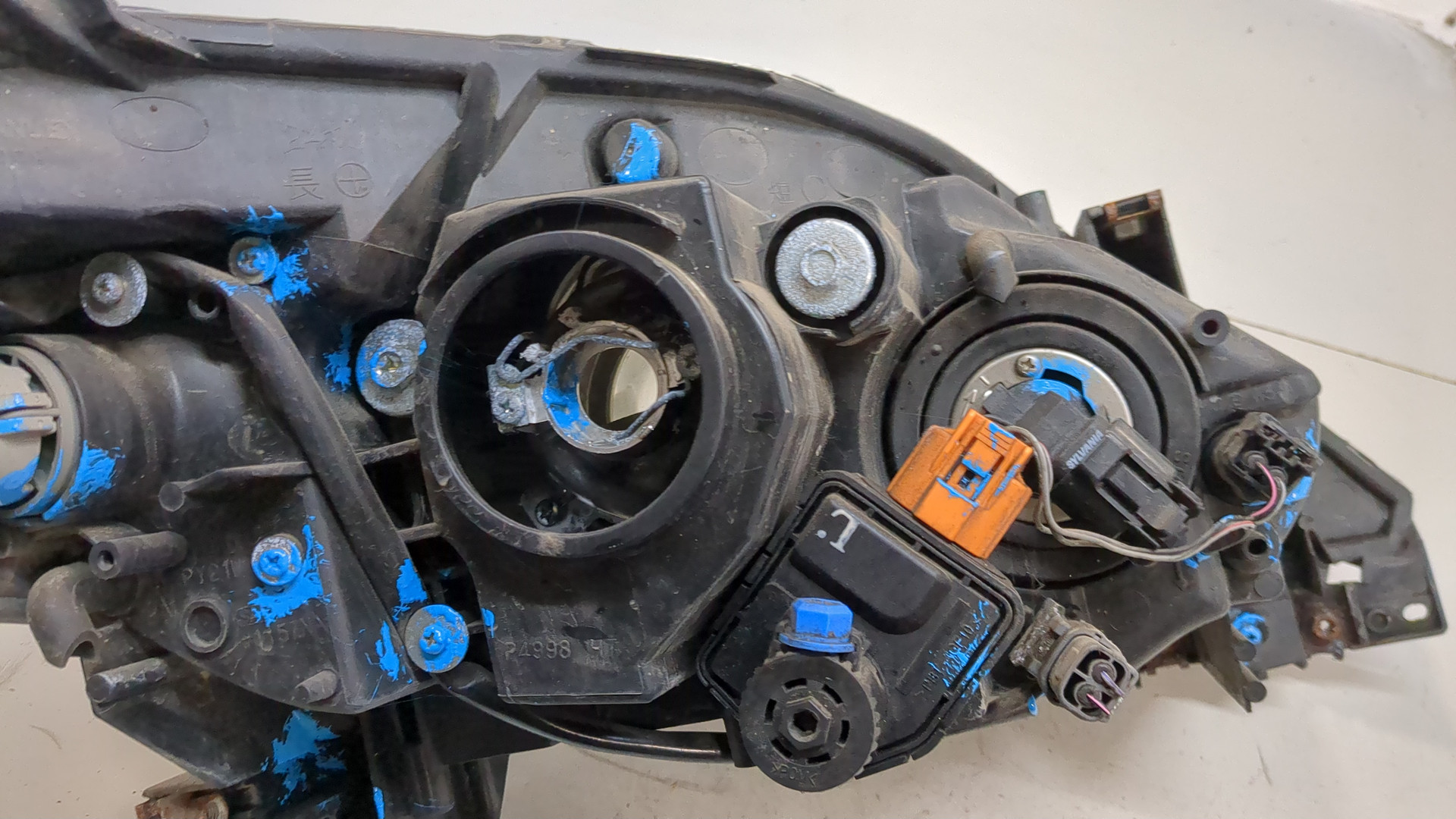 Фара правая