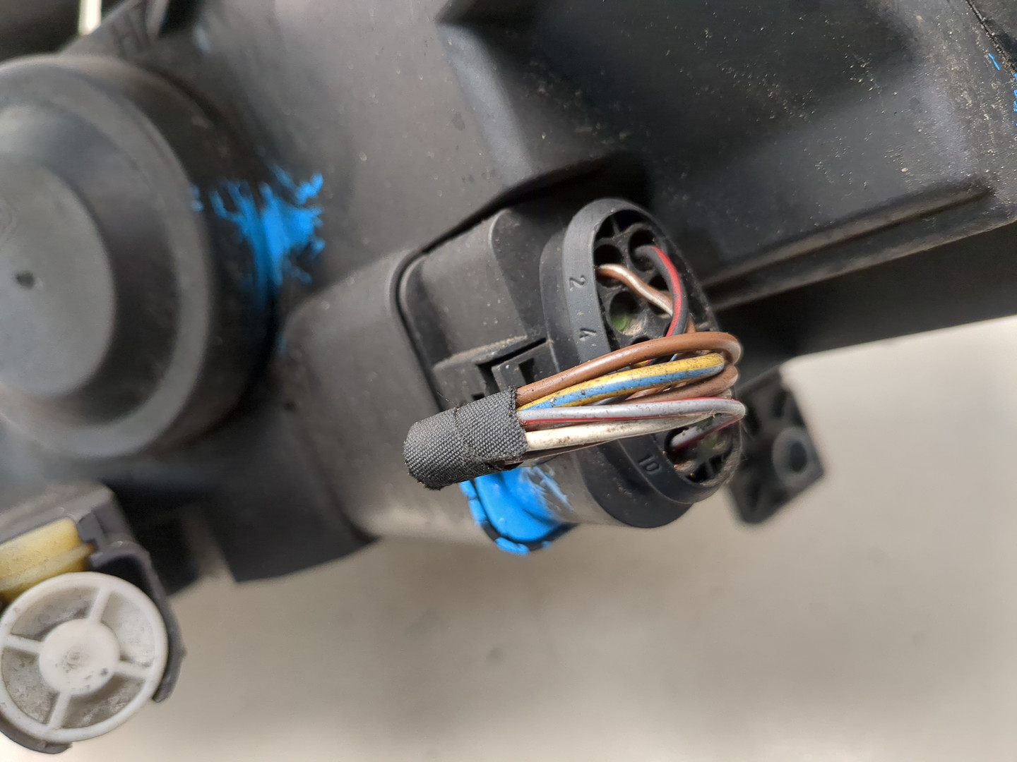 Фара правая