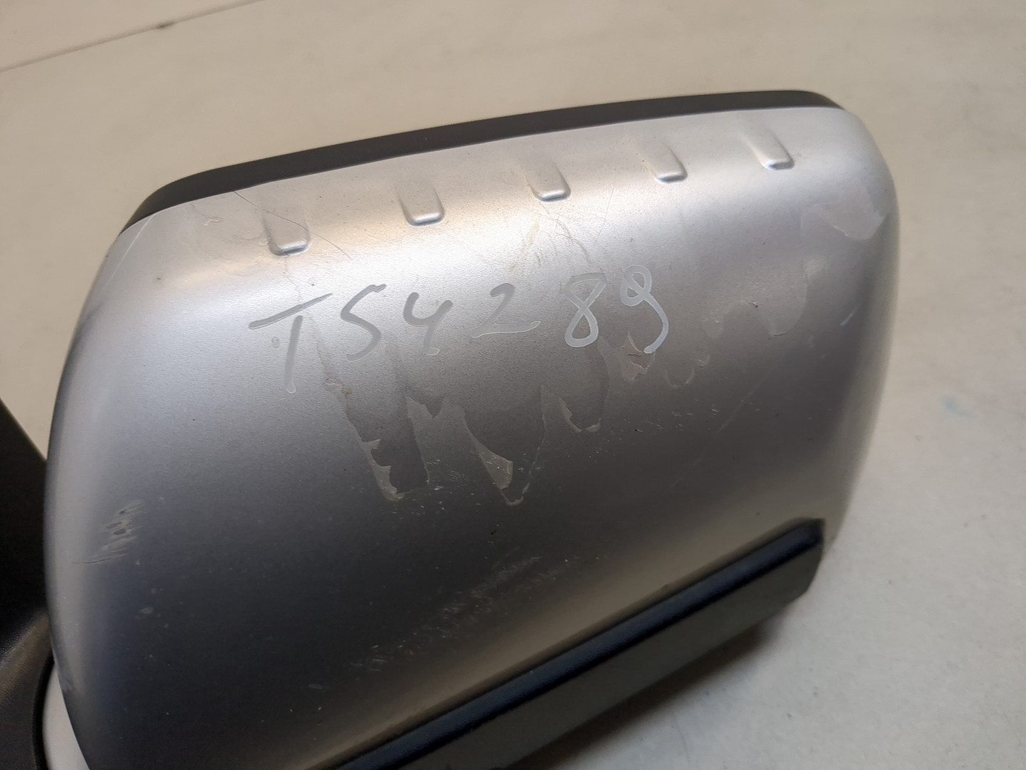 Зеркало левое электрическое