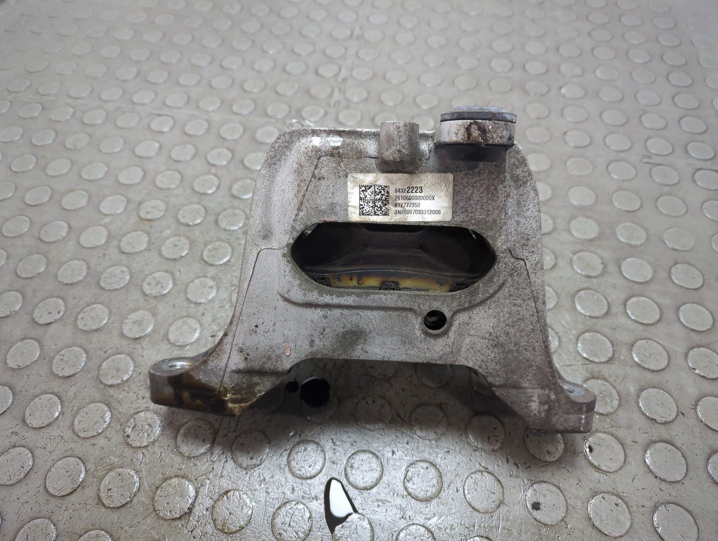 Опора двигателя