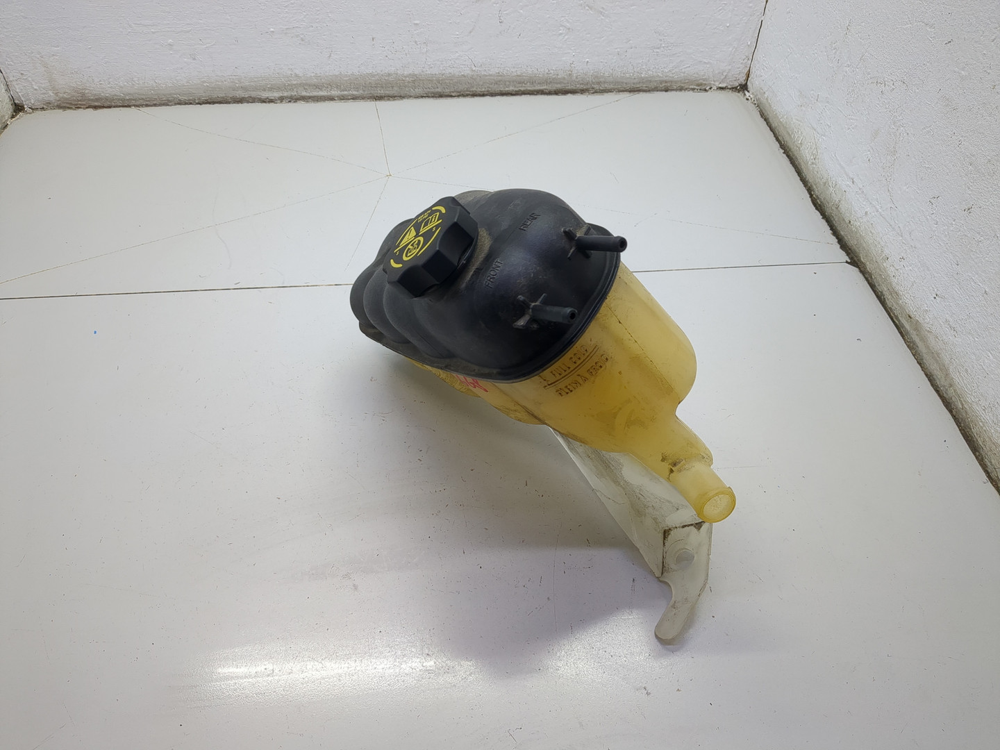 Бачок расширительный