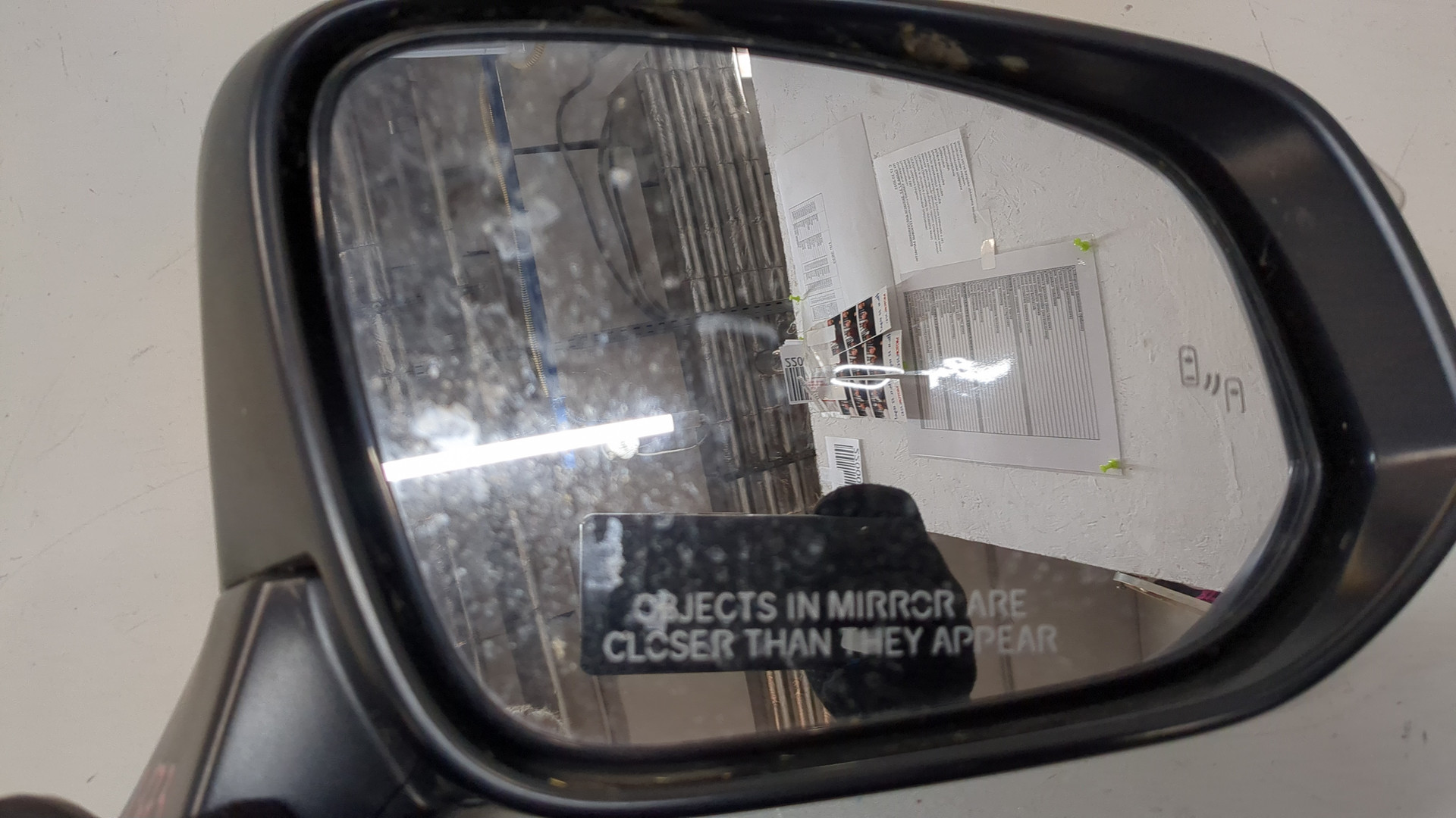 Зеркало правое электрическое