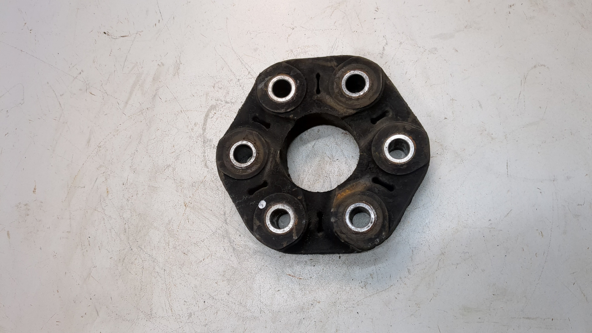 Муфта эластичная карданного вала