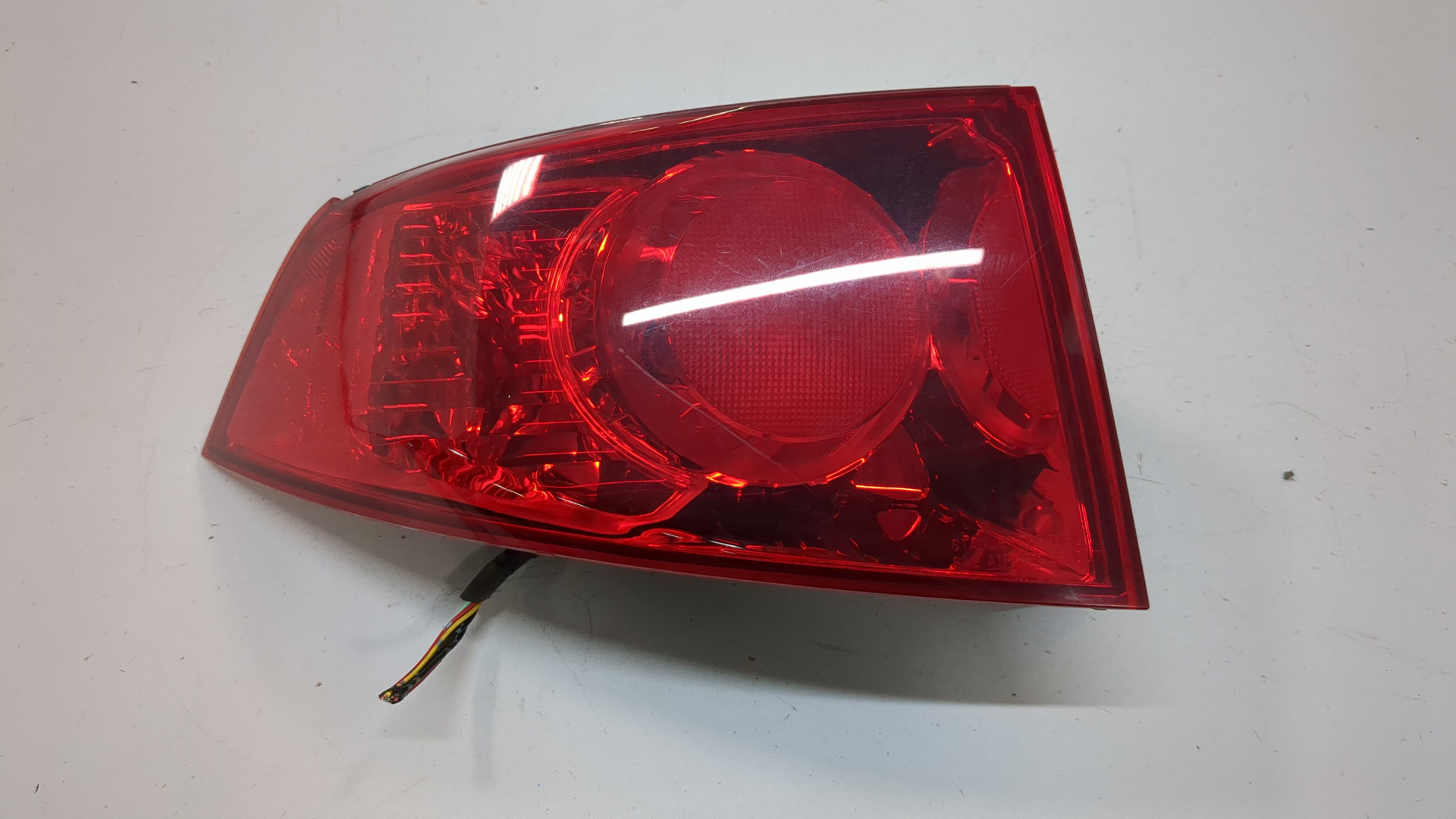 Фонарь задний левый