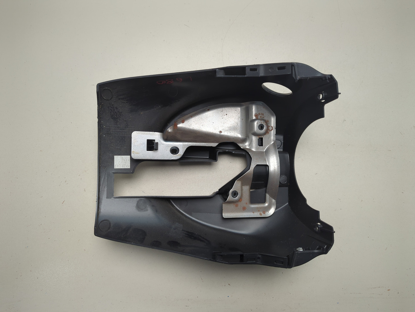 Кожух рулевой колонки