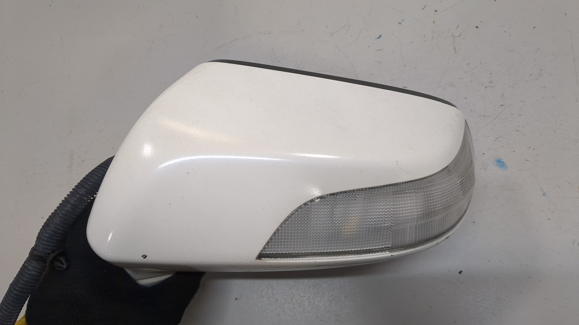 Зеркало левое электрическое