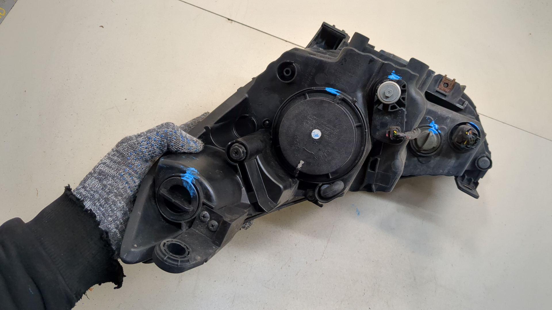 Фара правая