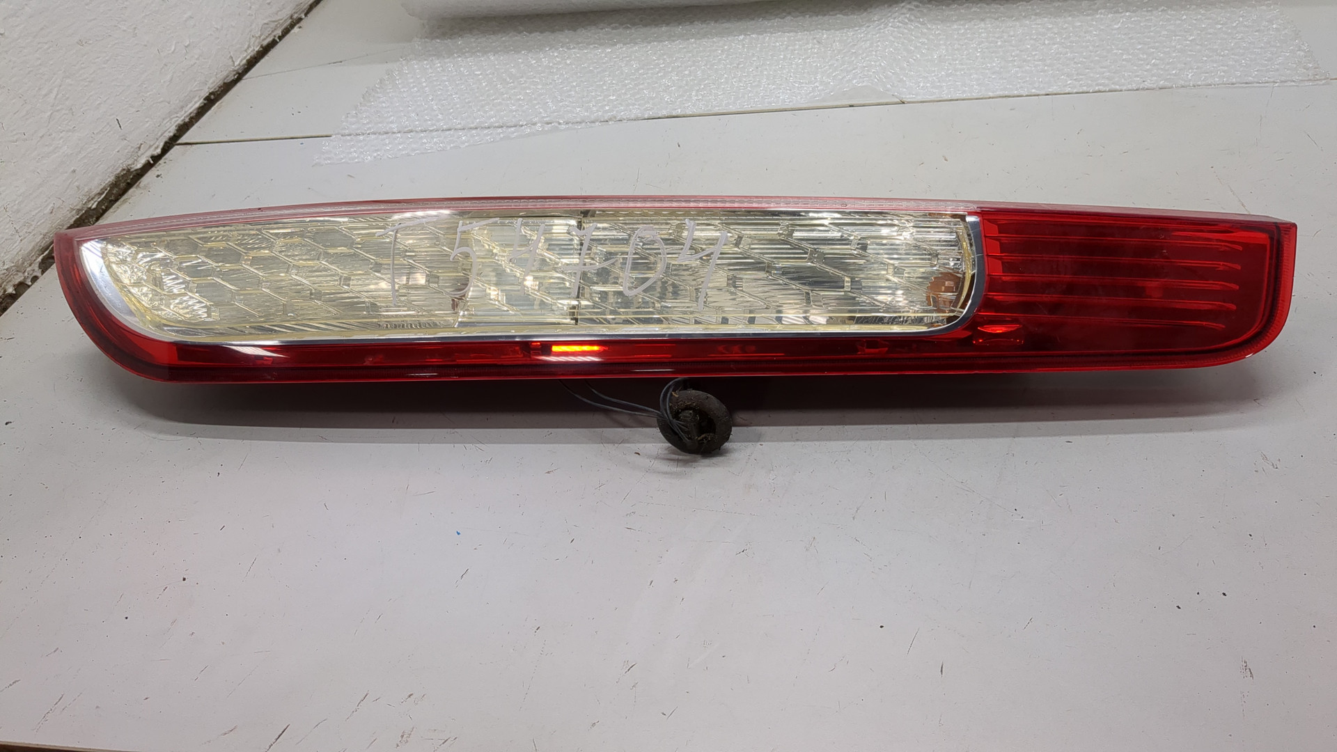 Фонарь задний правый