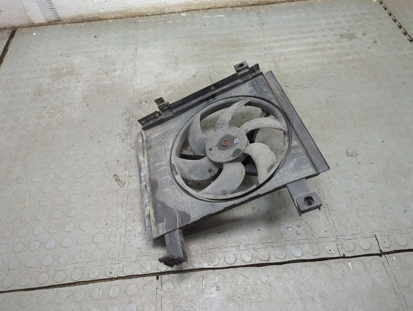 Вентилятор радиатора