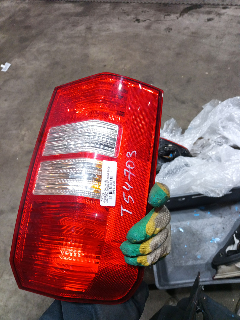 Фонарь задний левый