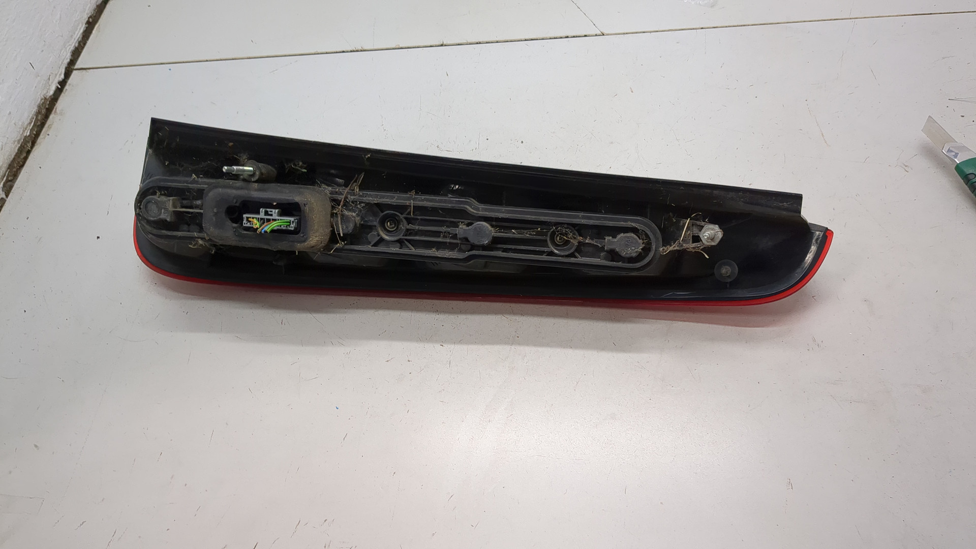 Фонарь задний левый