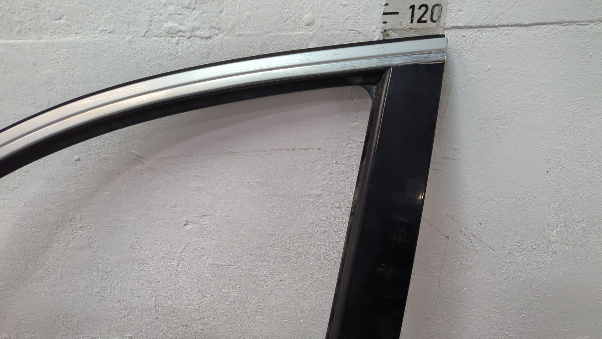 Дверь передняя левая