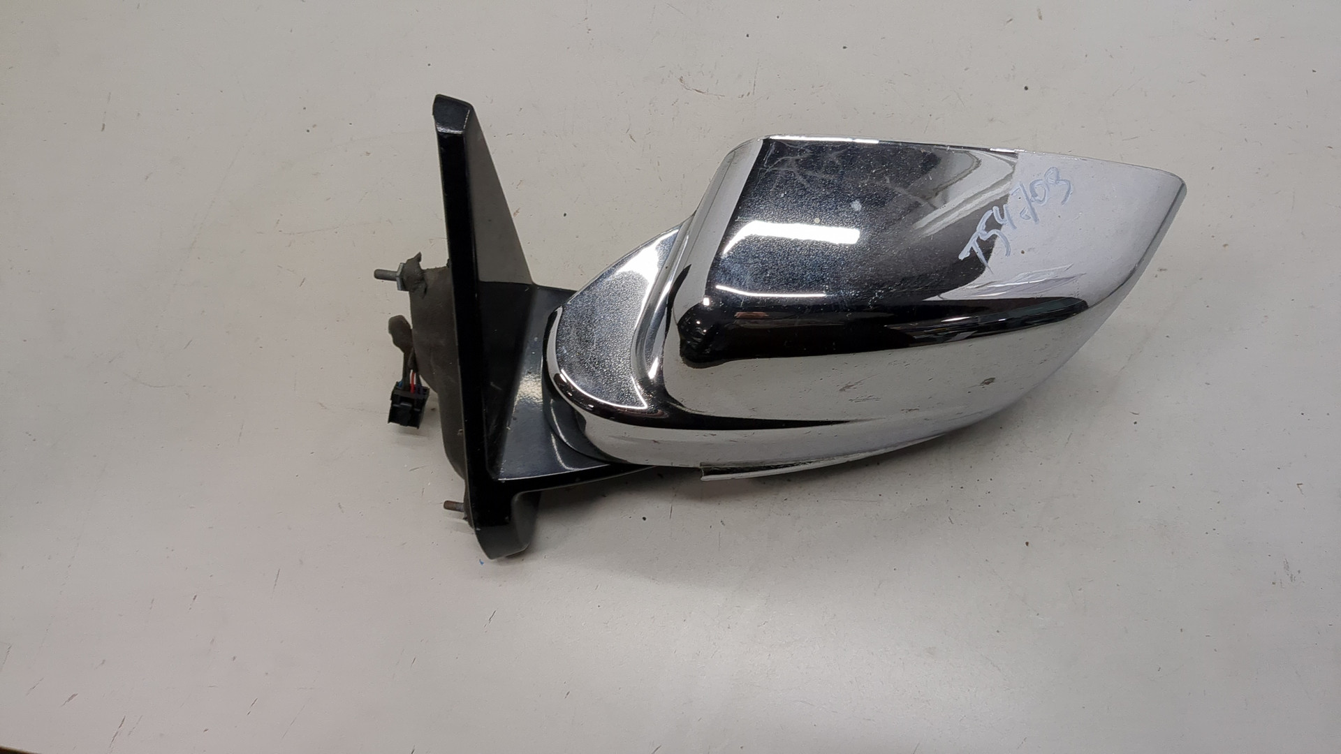 Зеркало левое электрическое