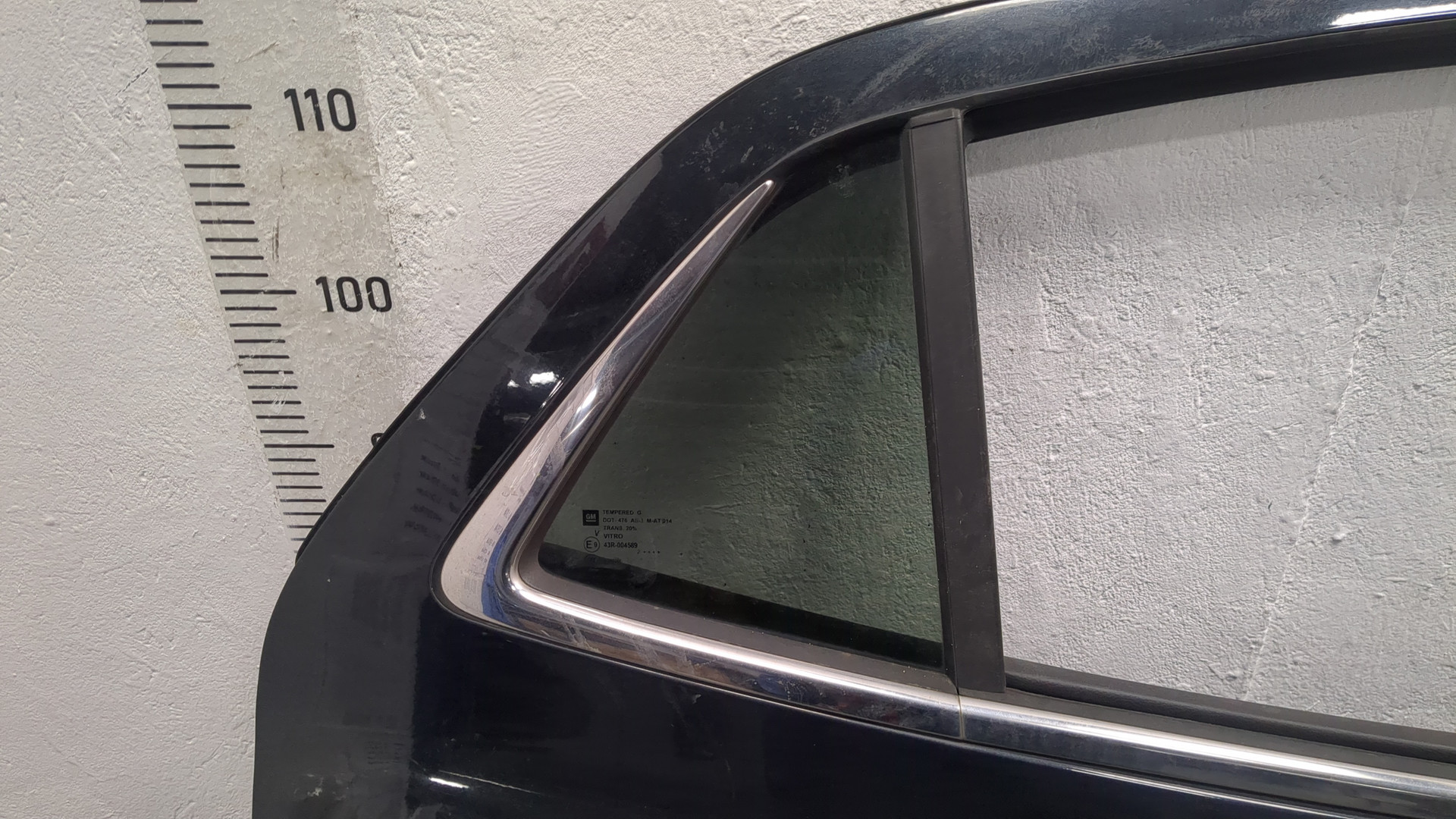 Дверь задняя правая